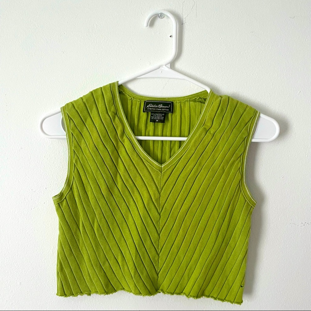 green crop top 🌱